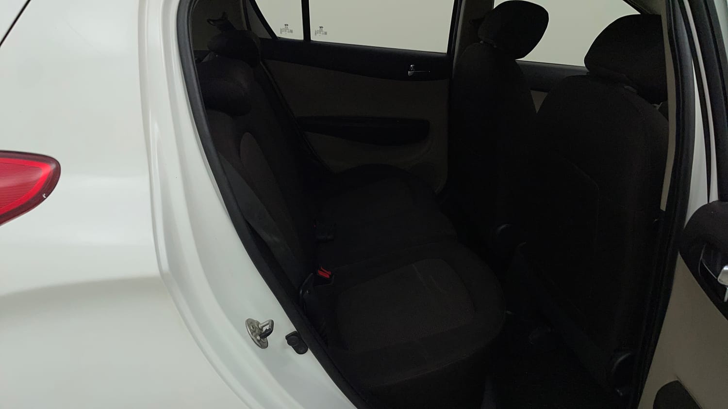 Used 2012 Hyundai i20 Sportz 1.2 Petrol Manual interior RIGHT SIDE REAR DOOR CABIN VIEW
