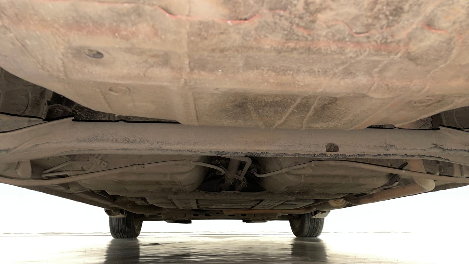 Used 2016 Honda Jazz V AT Petrol Petrol Automatic extra REAR UNDERBODY VIEW (TAKEN FROM REAR)