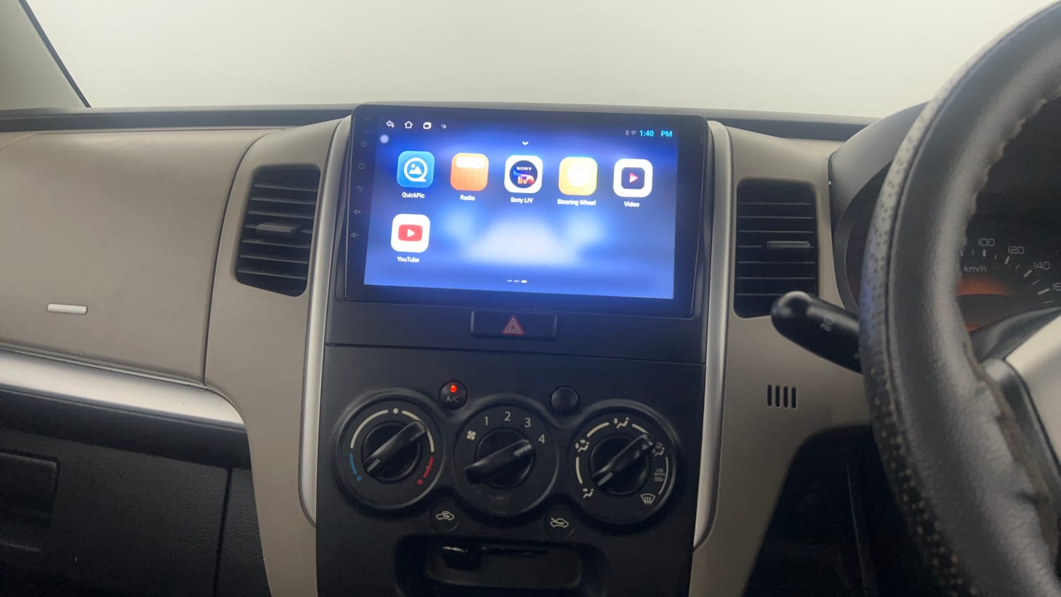 Used 2015 Maruti Suzuki Wagon R LXI Petrol Manual interior MUSIC SYSTEM & AC CONTROL VIEW