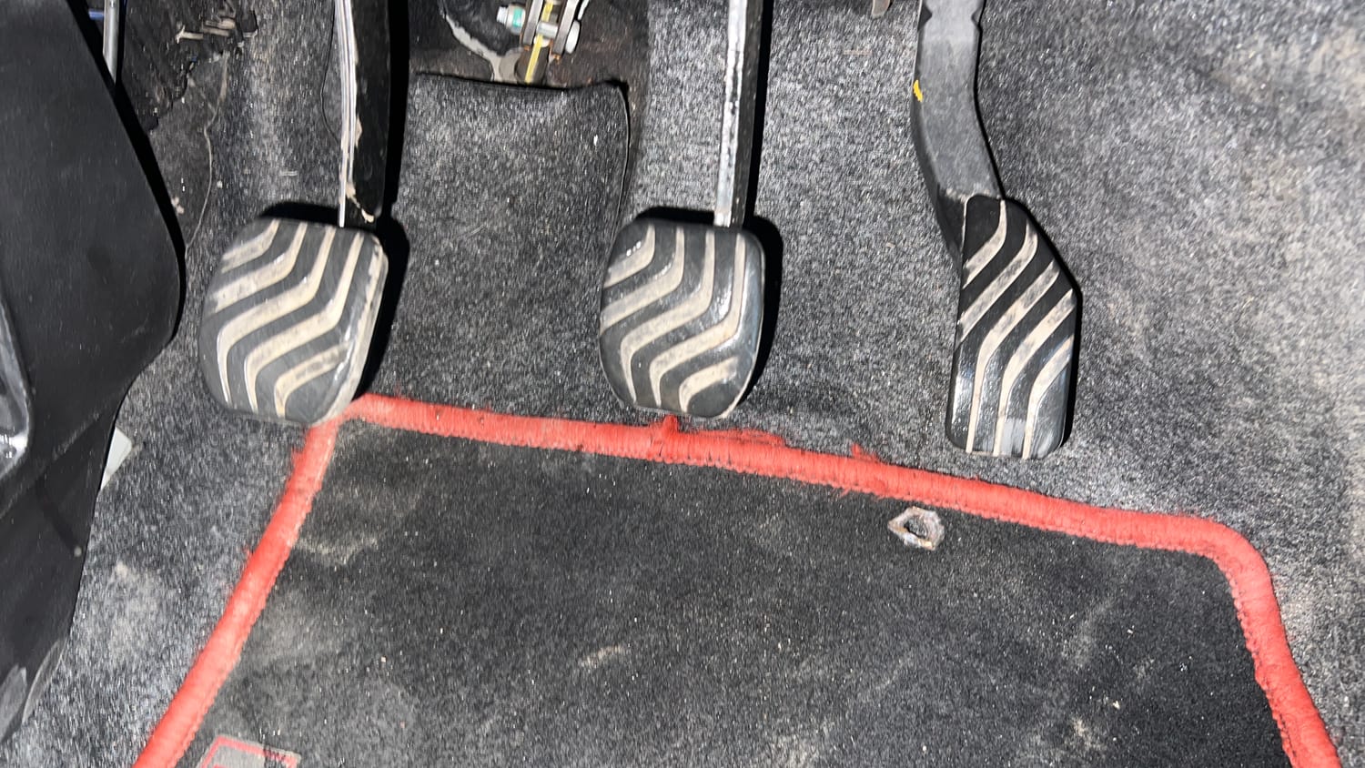 Used 2021 Renault Kwid RXT 1.0 (O) Petrol Manual interior PEDALS VIEW