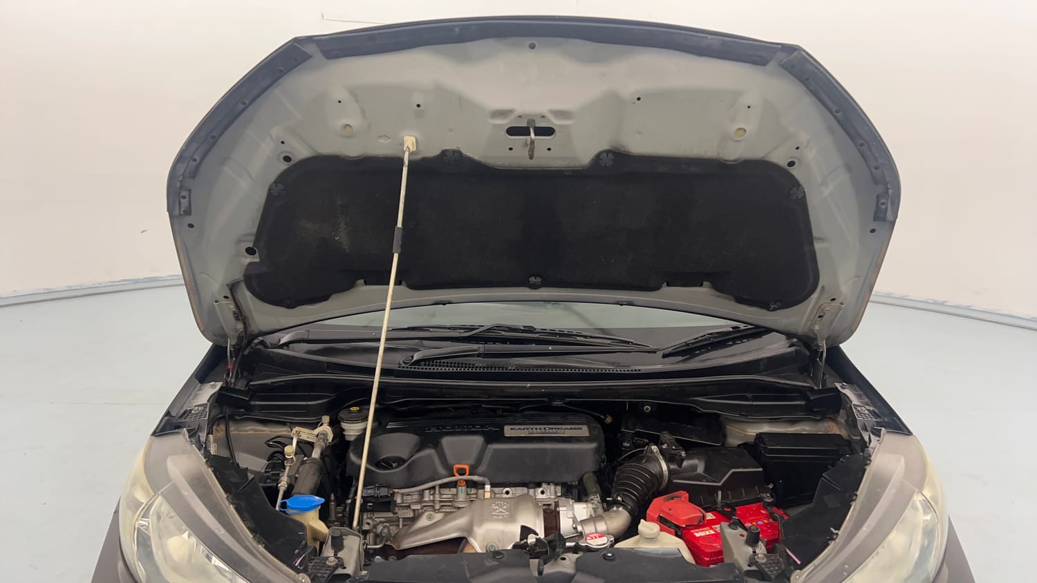 Used 2019 Honda WR-V VX MT Diesel Diesel Manual engine ENGINE & BONNET OPEN FRONT VIEW