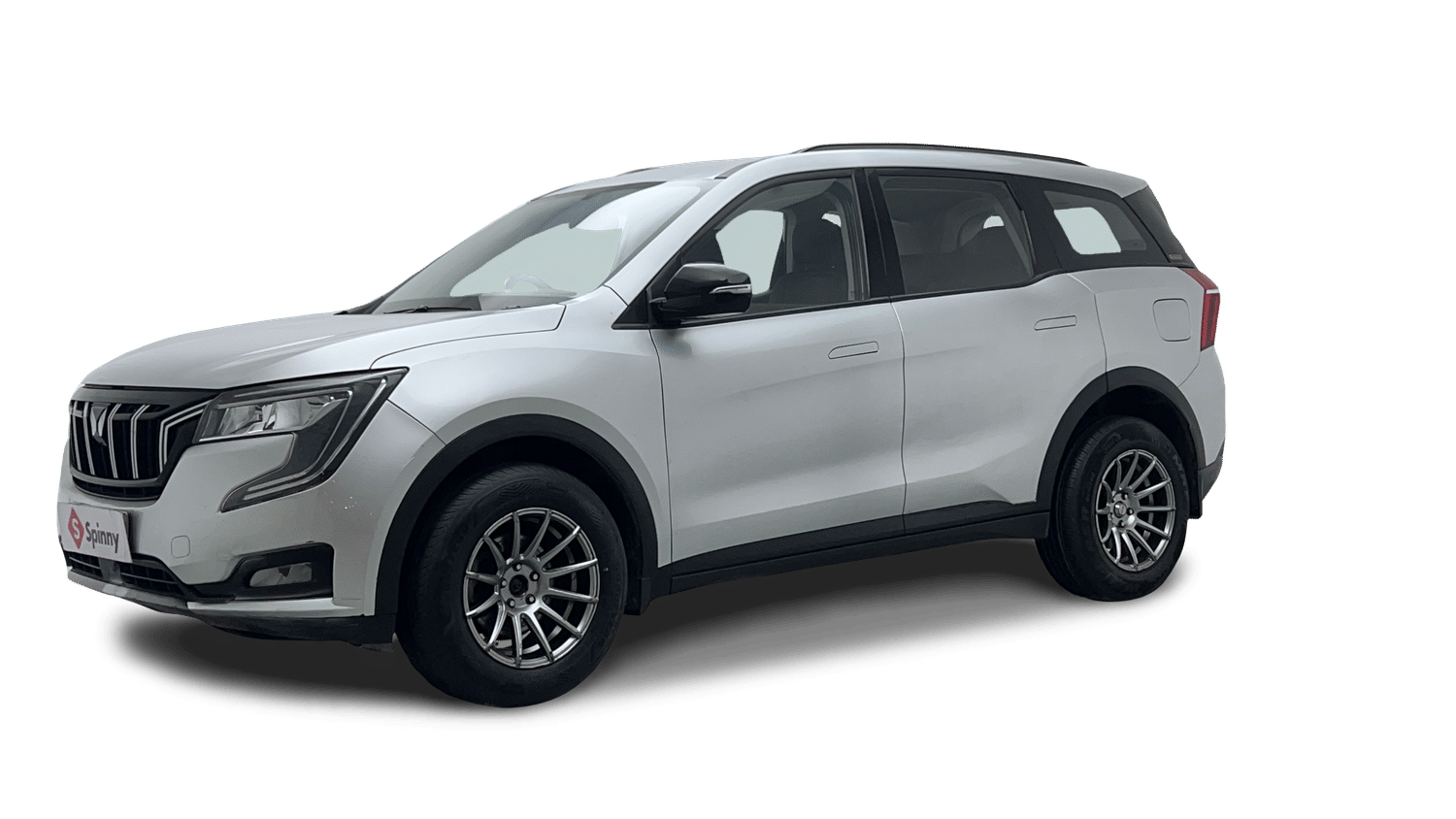Used 2022 Mahindra XUV700 AX 3 Petrol AT 5 STR Petrol Automatic Image