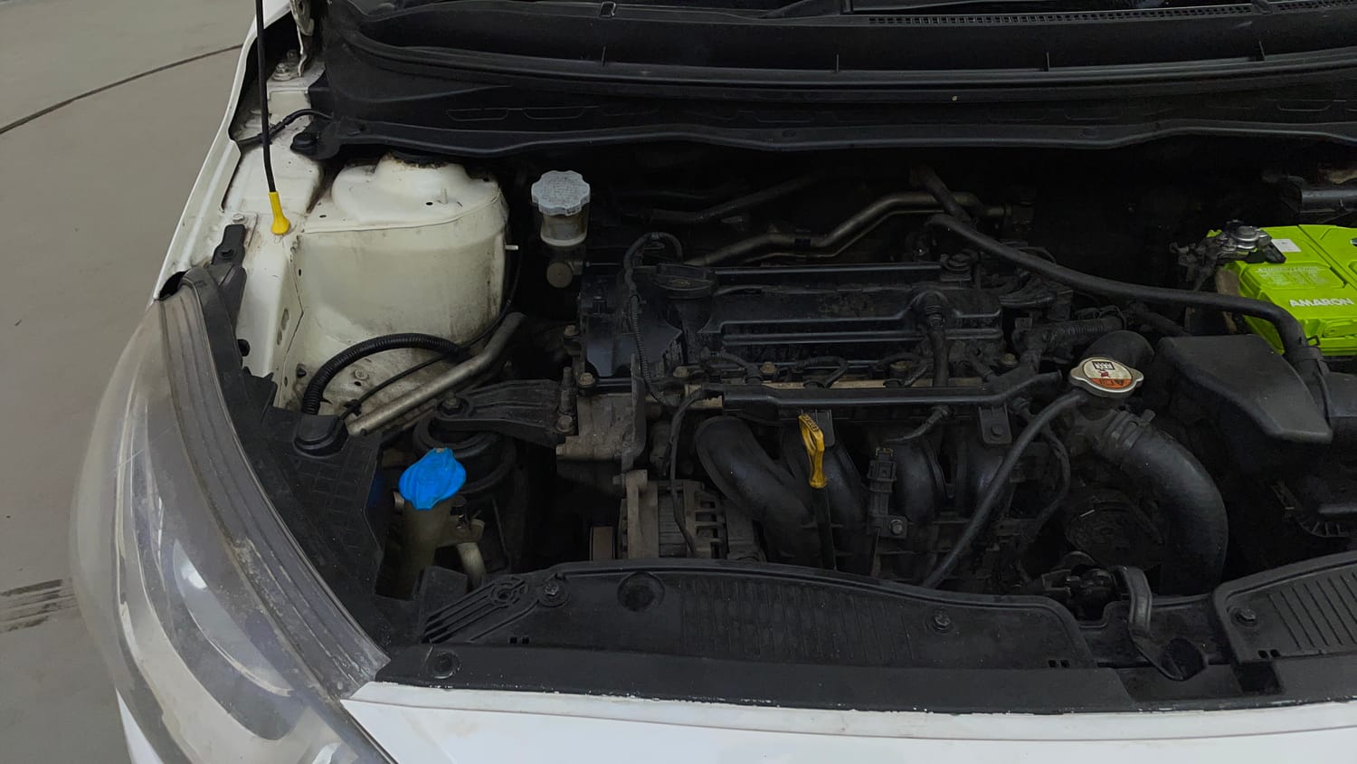 Used 2012 Hyundai i20 Sportz 1.2 Petrol Manual engine ENGINE RIGHT SIDE VIEW