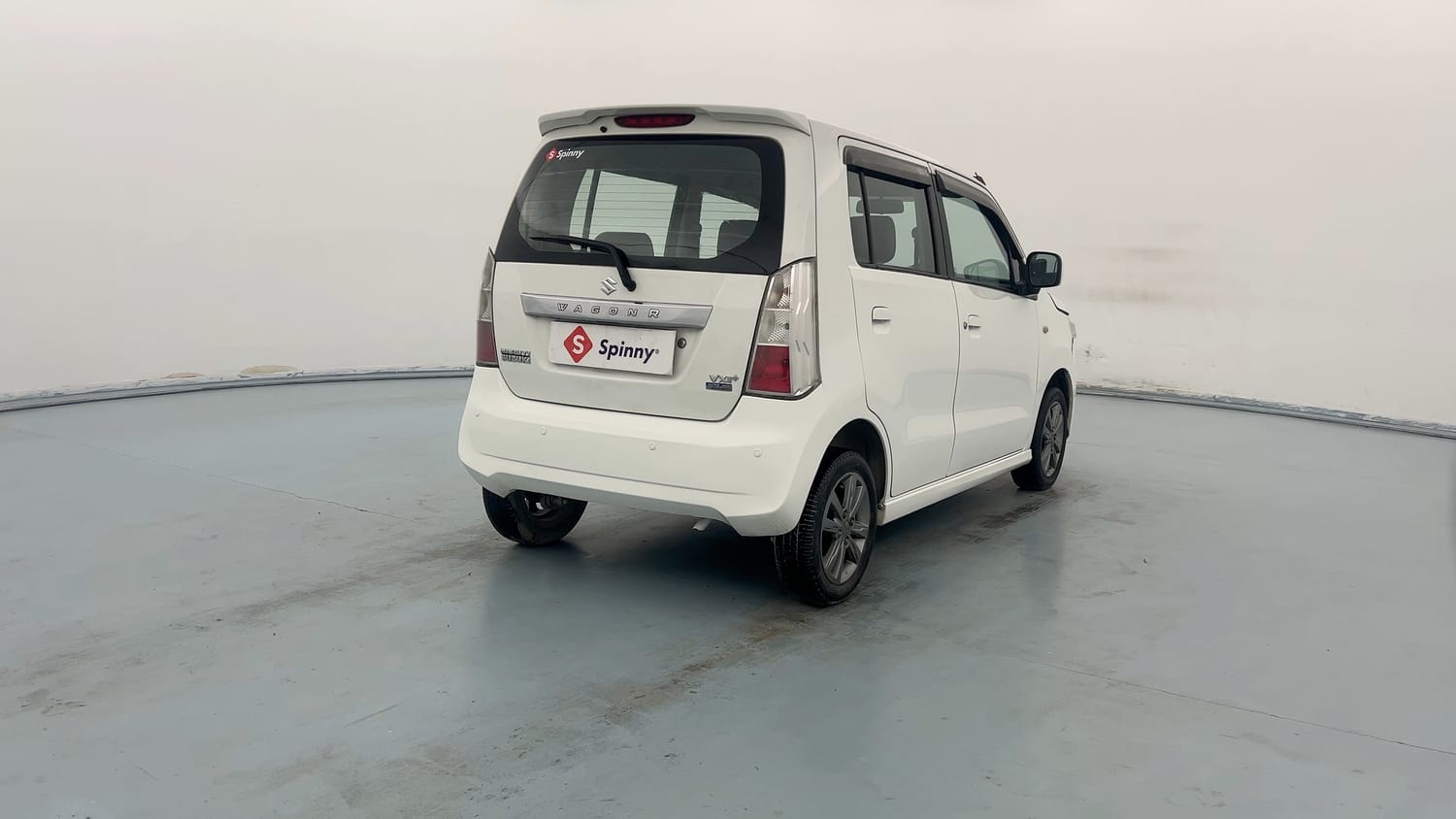 Used 2017 Maruti Suzuki Wagon R VXI+ AMT Petrol Automatic exterior LEFT REAR CORNER VIEW