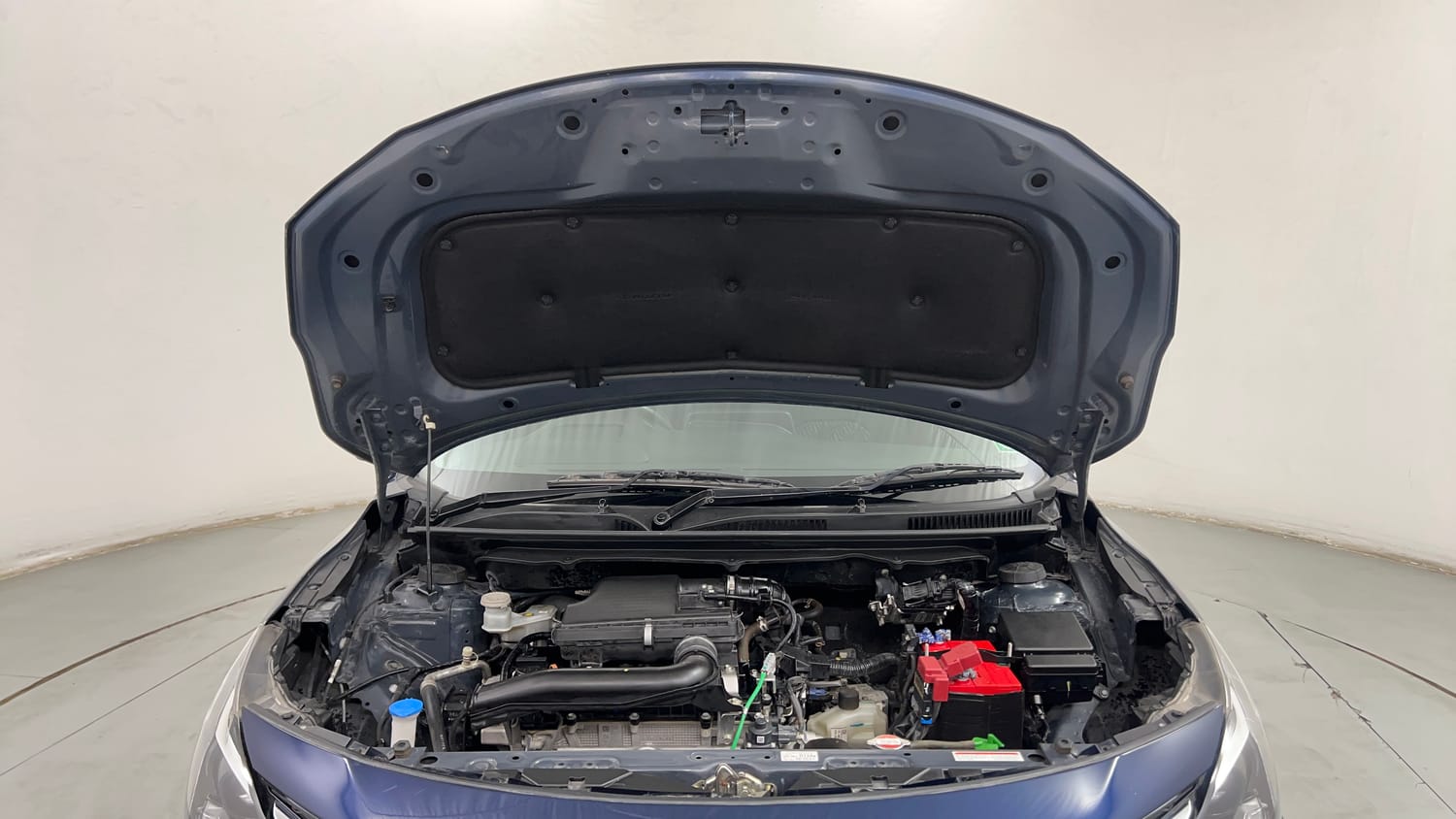 Used 2022 Maruti Suzuki Baleno Alpha AGS Petrol Automatic engine ENGINE & BONNET OPEN FRONT VIEW
