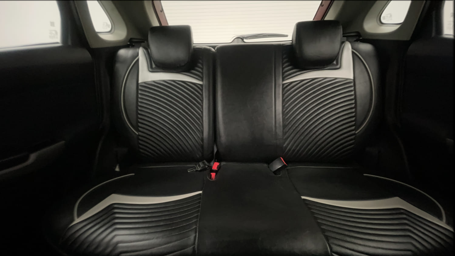 Used 2020 Maruti Suzuki Baleno Zeta Petrol Manual interior REAR SEAT CONDITION VIEW