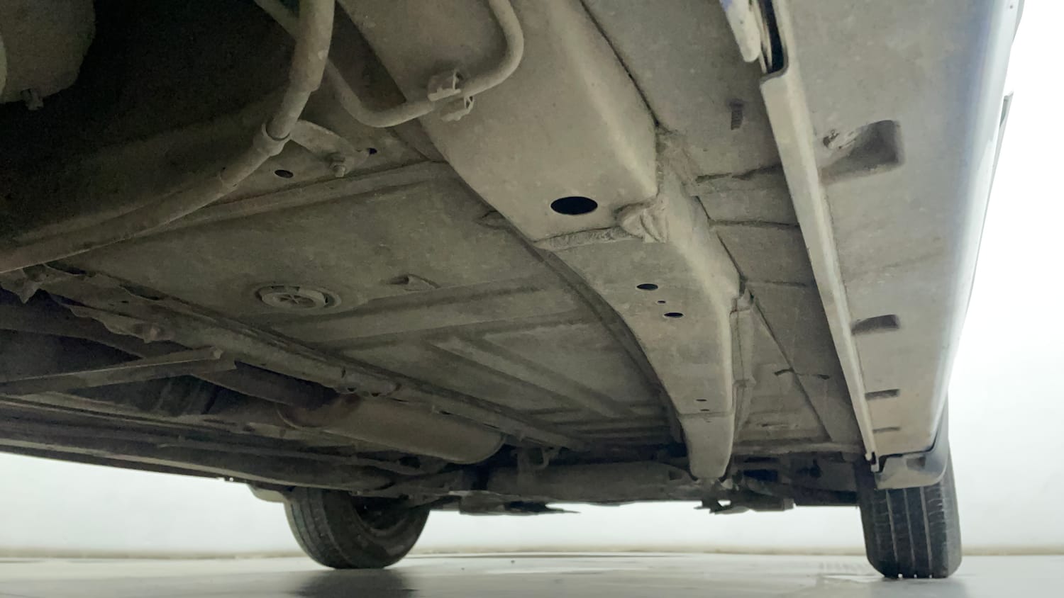 Used 2022 Maruti Suzuki Baleno Delta Petrol Manual extra REAR RIGHT UNDERBODY VIEW