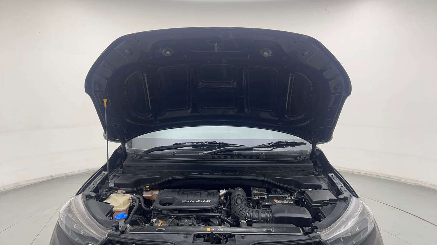 Used 2023 Kia Sonet HTX 1.0 DCT Petrol Automatic engine ENGINE & BONNET OPEN FRONT VIEW