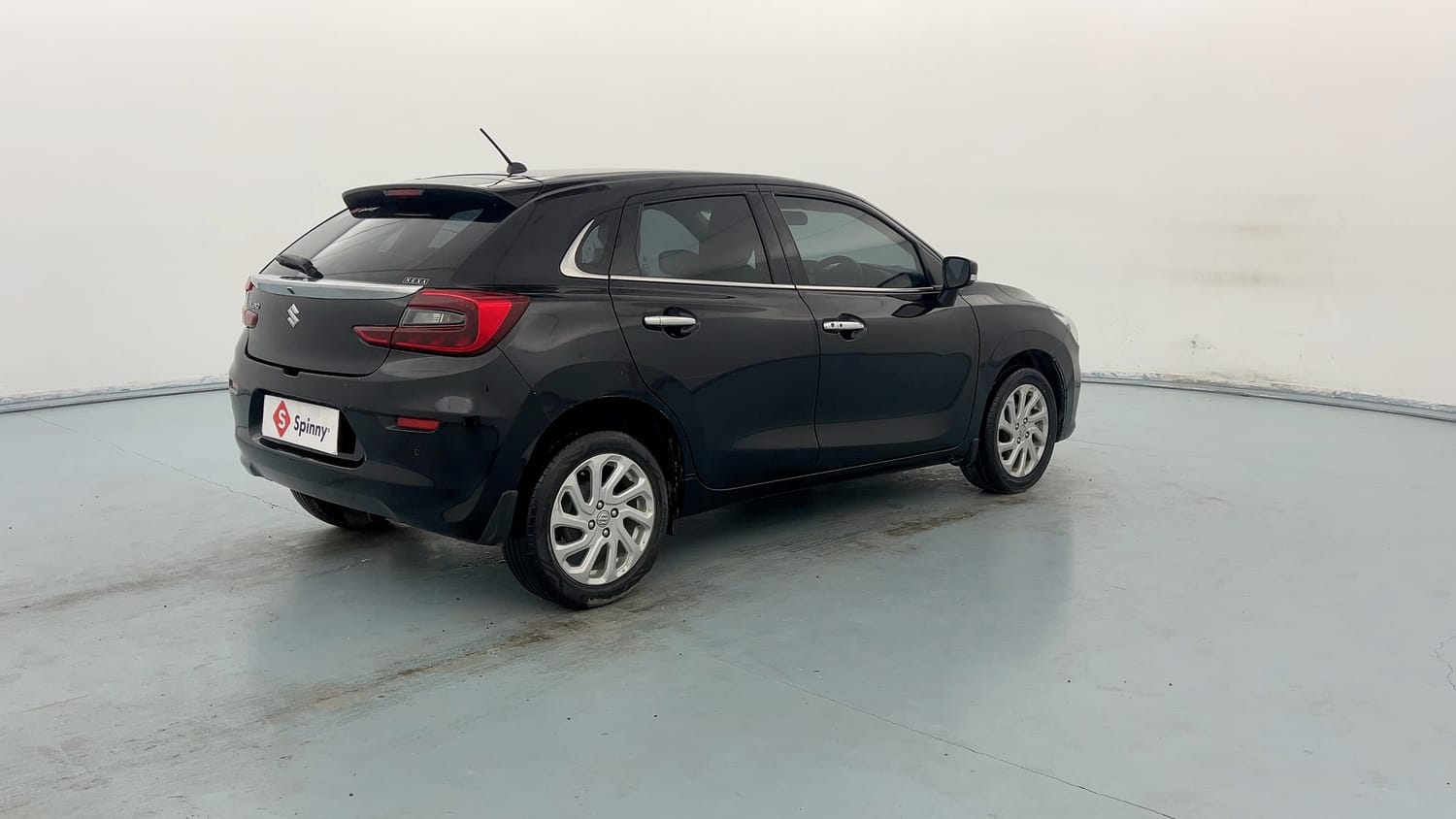 Used 2023 Maruti Suzuki Baleno Zeta MT CNG Cng Manual exterior RIGHT REAR CORNER VIEW