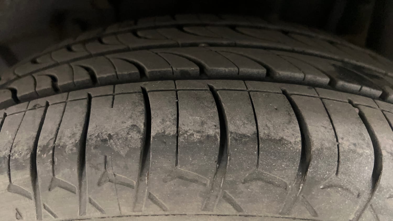 Used 2023 Tata Tigor XZ Plus CNG Cng Manual tyres LEFT REAR TYRE TREAD VIEW