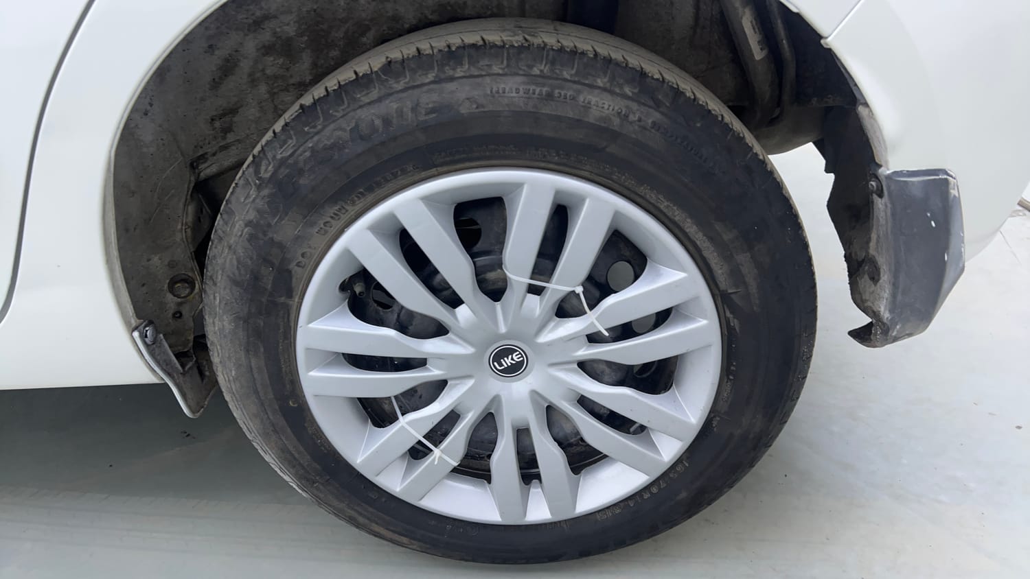 Used 2023 Maruti Suzuki Celerio VXi Petrol Manual tyres LEFT REAR TYRE RIM VIEW