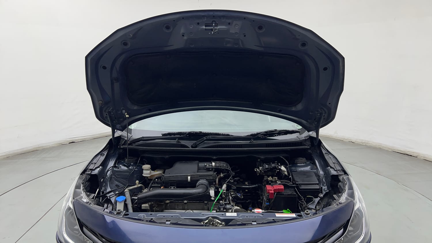 Used 2025 Maruti Suzuki Baleno Sigma MT Petrol Manual engine ENGINE & BONNET OPEN FRONT VIEW