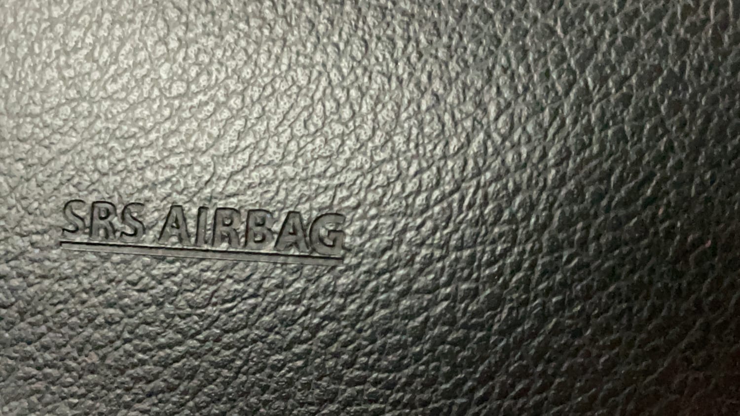 Used 2017 Maruti Suzuki Baleno Zeta 1.2 Petrol Manual top_features Airbags