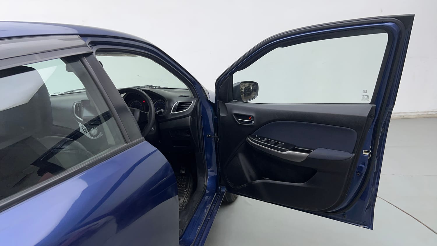 Used 2022 Maruti Suzuki Baleno Delta Petrol Manual interior RIGHT FRONT DOOR OPEN VIEW