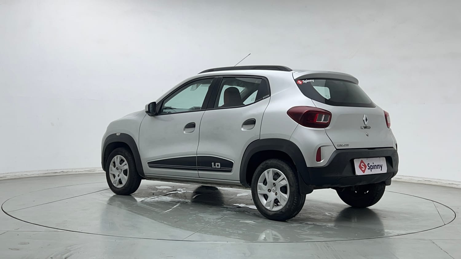 Used 2021 Renault Kwid RXT 1.0 (O) Petrol Manual exterior LEFT REAR CORNER VIEW