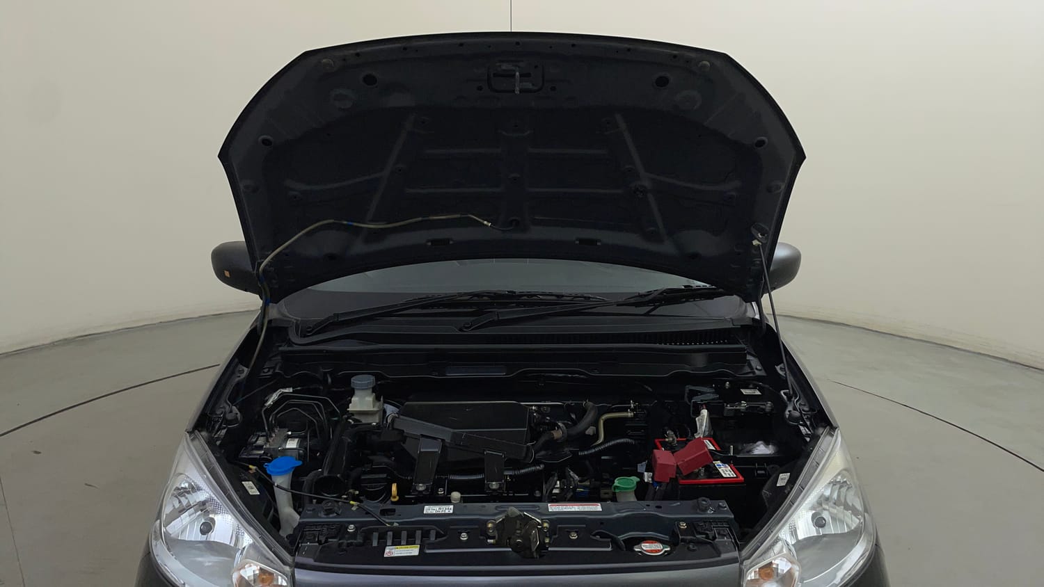 Used 2023 Maruti Suzuki Alto K10 VXi Petrol Manual engine ENGINE & BONNET OPEN FRONT VIEW