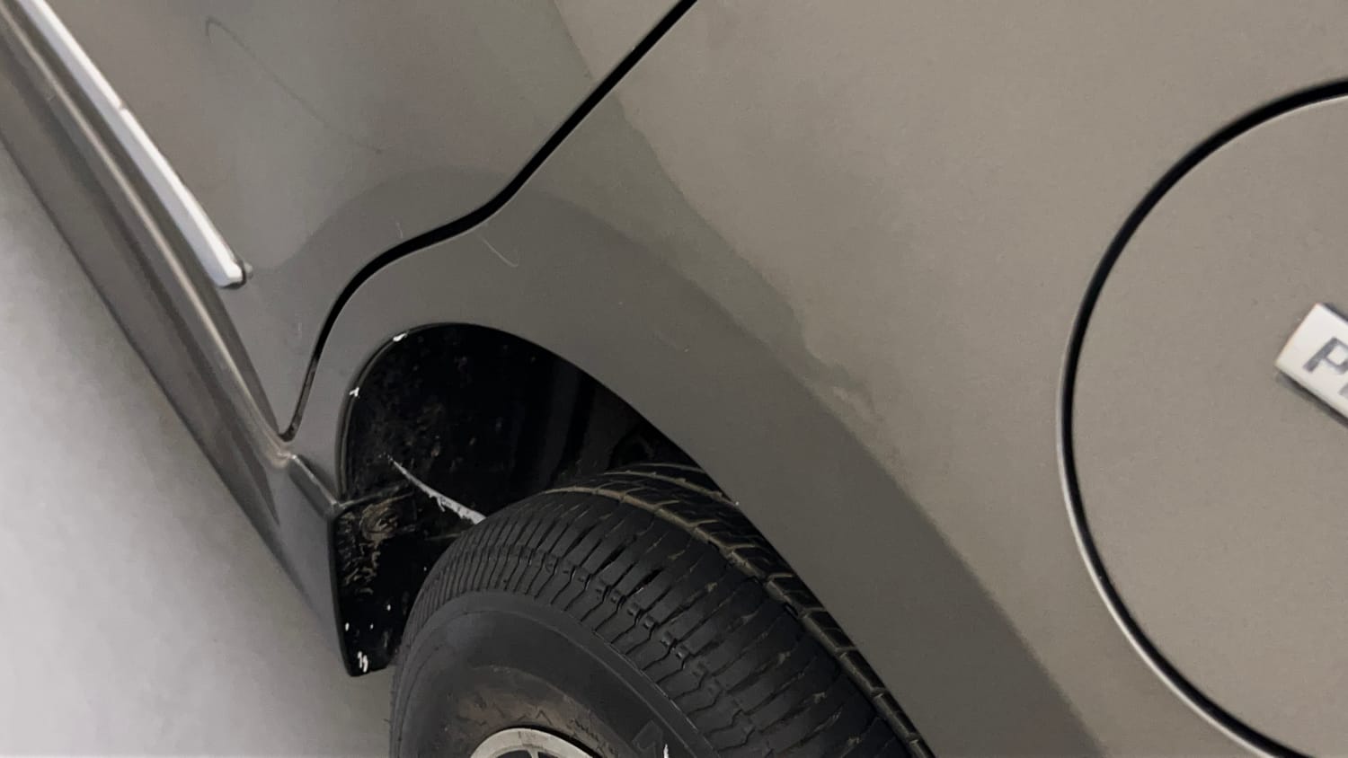 Used 2022 Maruti Suzuki Swift VXi AMT Petrol Automatic dents MINOR DENT