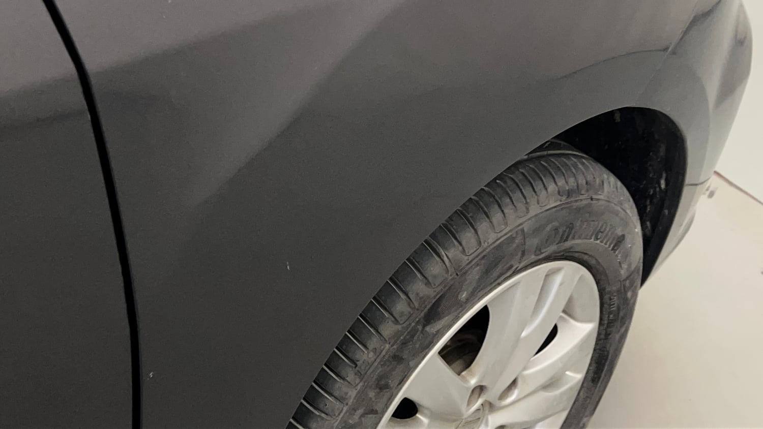 Used 2016 Maruti Suzuki Ertiga ZXI Petrol Manual dents MINOR DENT