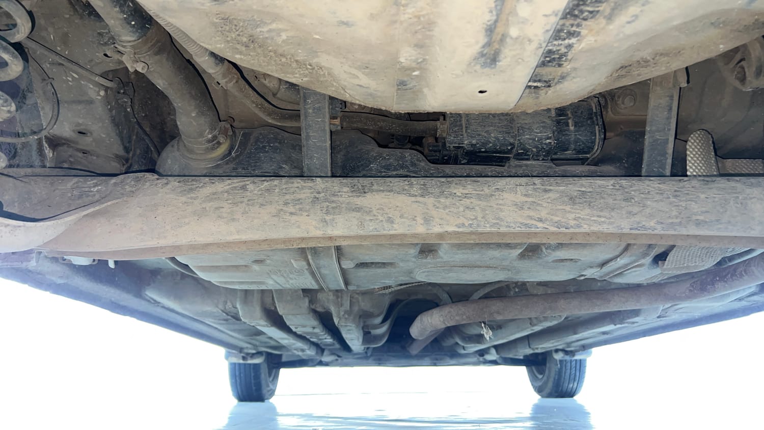 Used 2016 Hyundai Elite i20 Sportz 1.2 Petrol Manual extra REAR UNDERBODY VIEW (TAKEN FROM REAR)