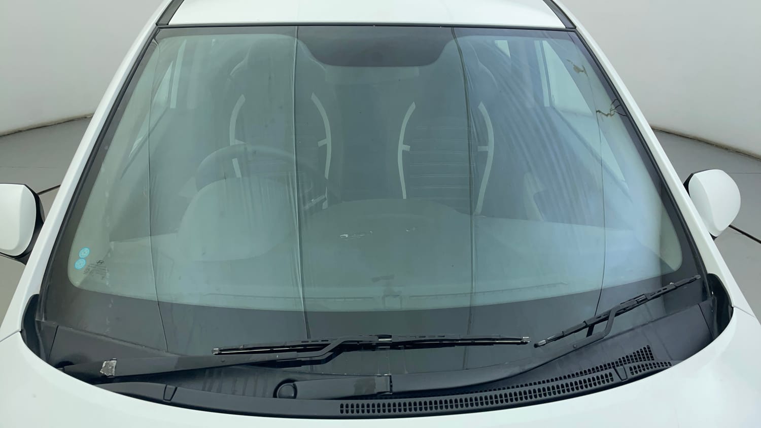 Used 2018 Hyundai Grand i10 Magna 1.2 Kappa VTVT Petrol Manual exterior FRONT WINDSHIELD VIEW