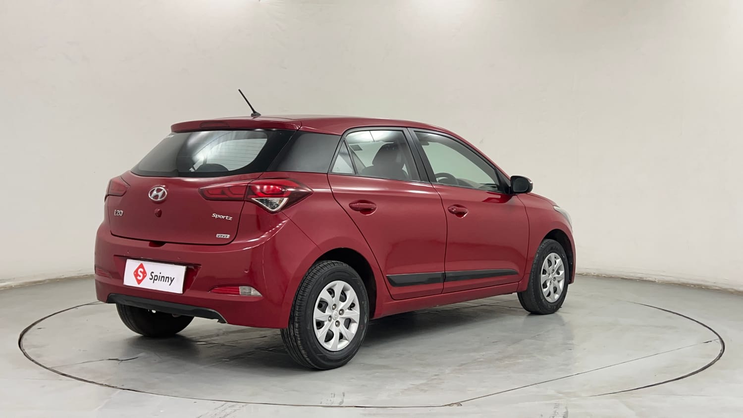 Used 2015 Hyundai Elite i20 Sportz 1.2 Petrol Manual exterior RIGHT REAR CORNER VIEW