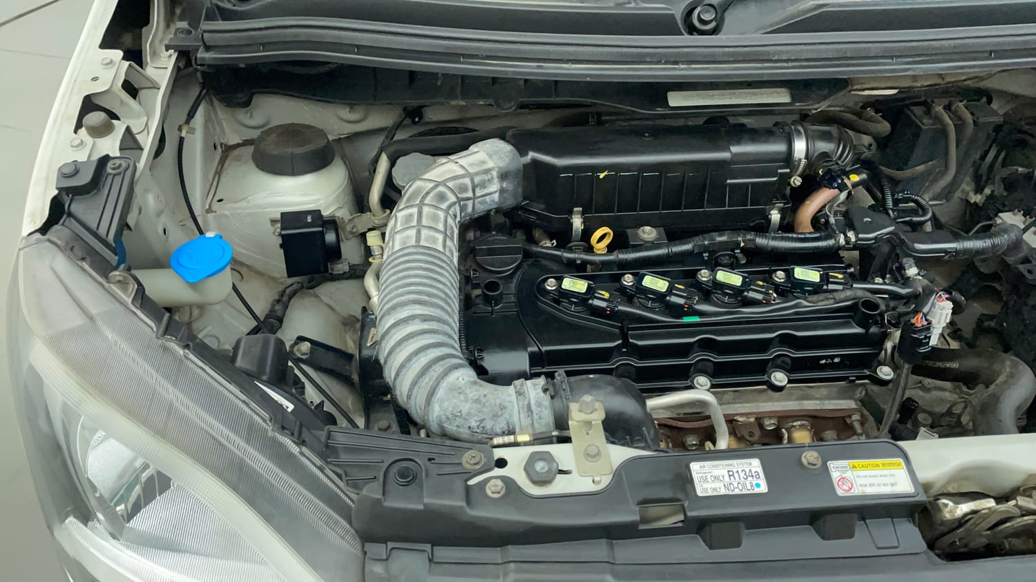 Used 2019 Maruti Suzuki Wagon R VXi 1.2 Petrol Manual engine ENGINE RIGHT SIDE VIEW