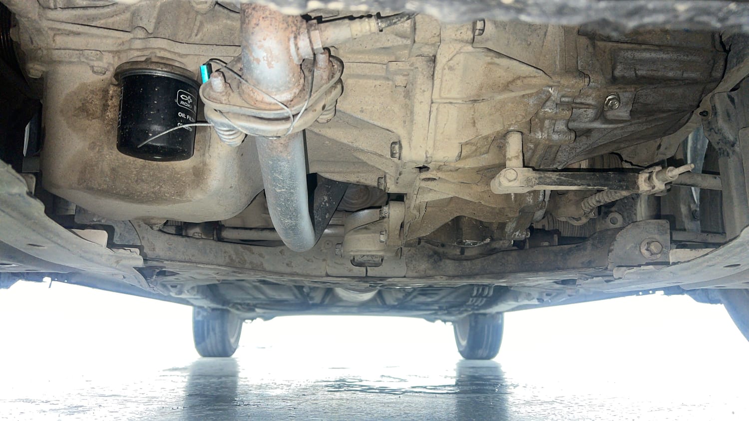 Used 2020 Maruti Suzuki Baleno Zeta Petrol Manual extra FRONT LEFT UNDERBODY VIEW