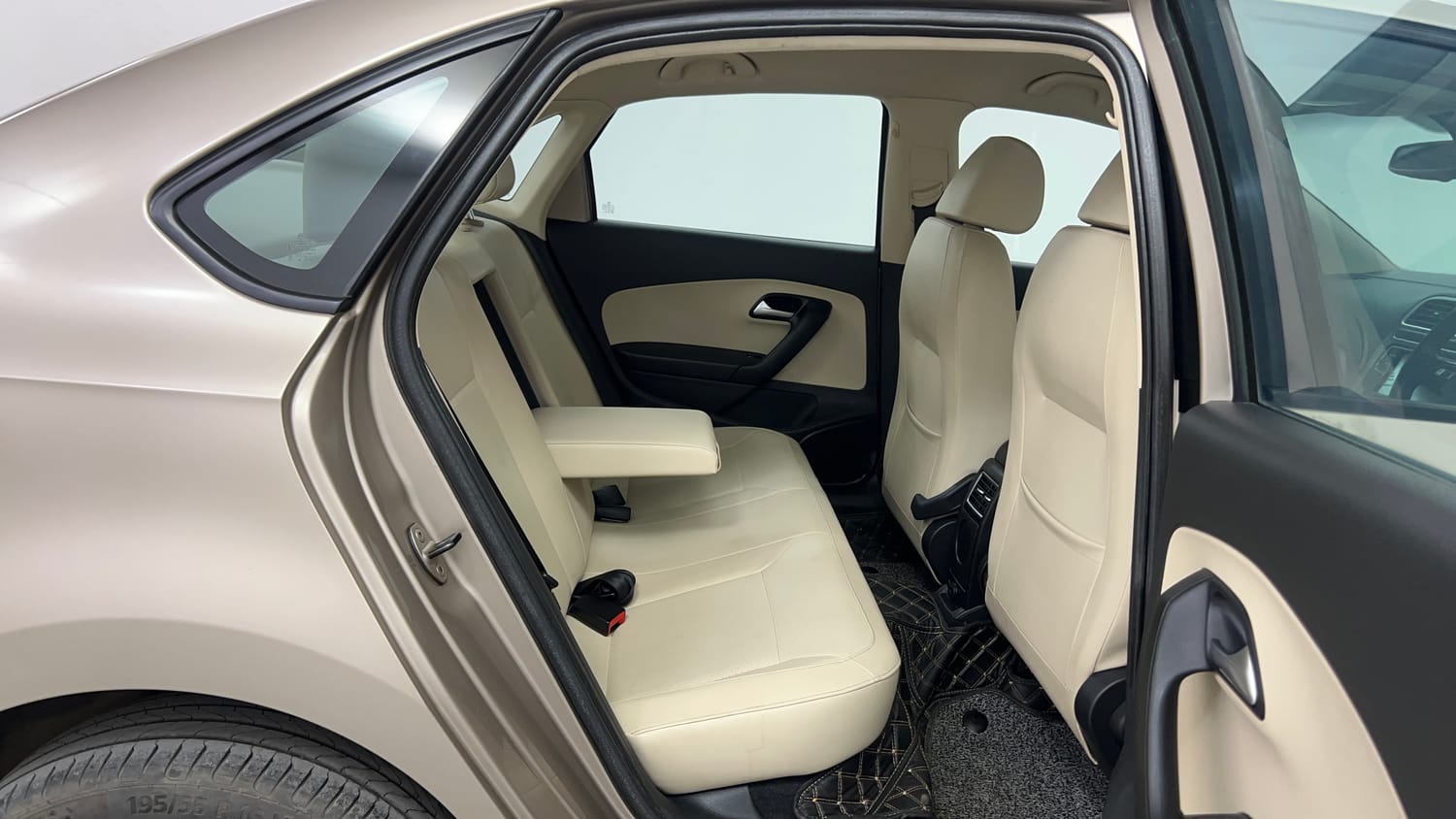 Used 2019 Volkswagen Vento Highline Plus 1.5 AT (D) 16 Alloy Diesel Automatic interior RIGHT SIDE REAR DOOR CABIN VIEW