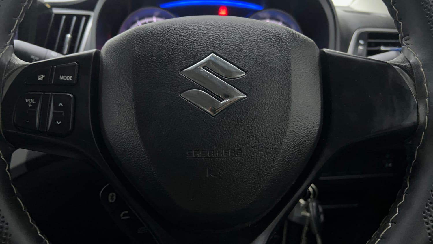 Used 2022 Maruti Suzuki Baleno Delta Petrol Manual top_features Airbags
