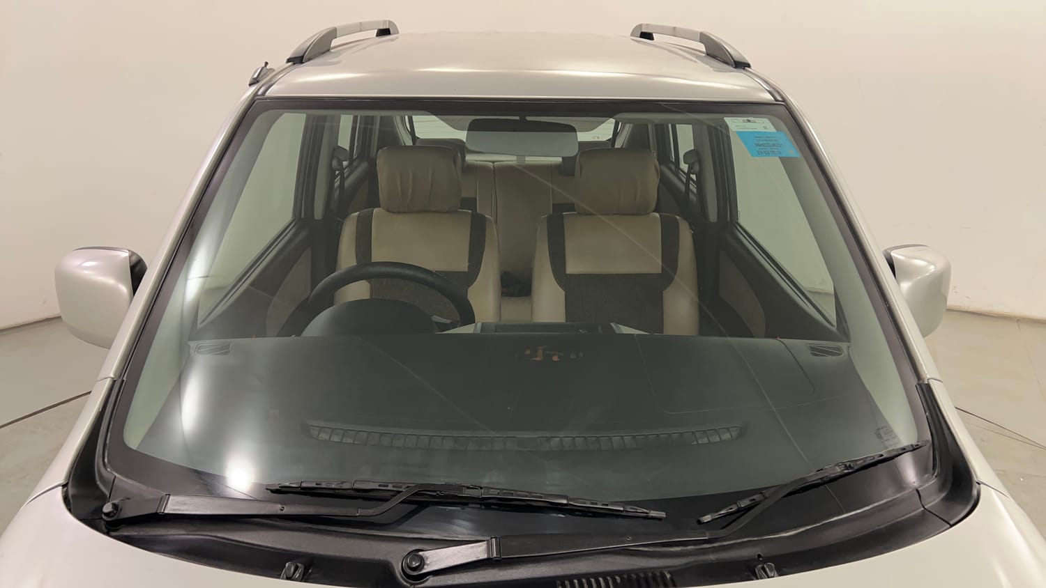 Used 2015 Maruti Suzuki Wagon R VXI Petrol Manual exterior FRONT WINDSHIELD VIEW