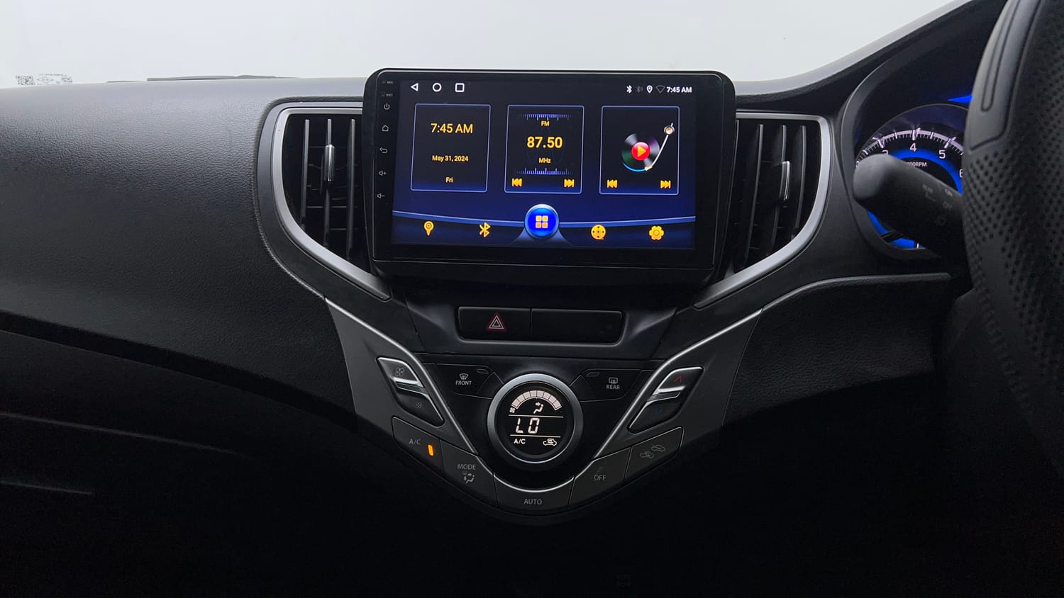 Used 2022 Maruti Suzuki Baleno Delta Petrol Manual top_features Integrated (in-dash) music system