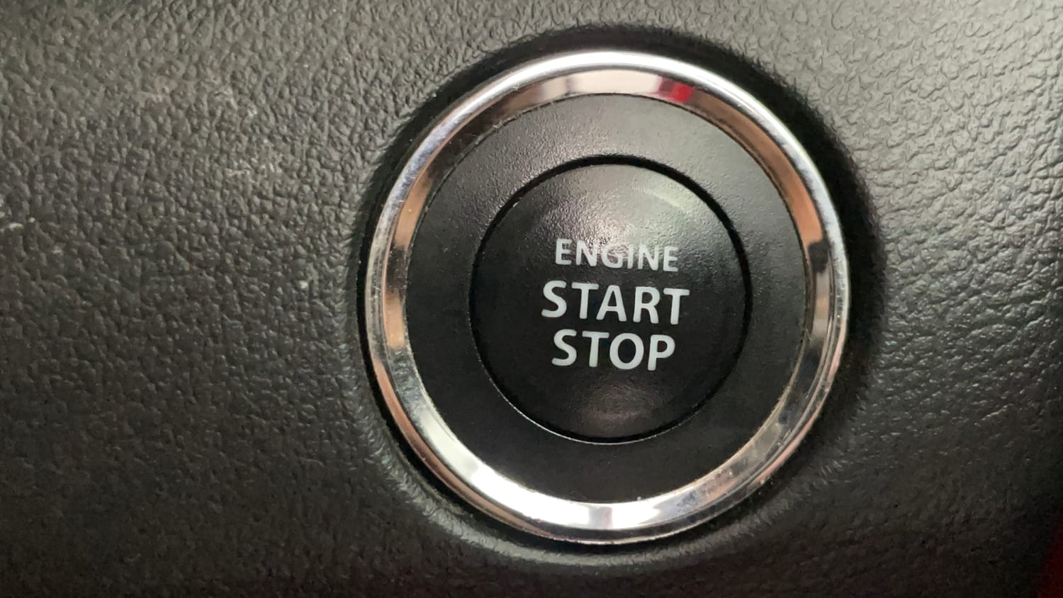 Used 2017 Maruti Suzuki Baleno Zeta 1.2 Petrol Manual top_features Keyless start