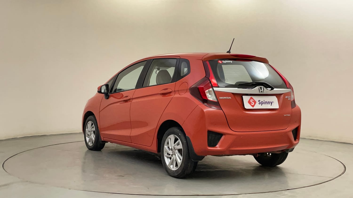 Used 2016 Honda Jazz V AT Petrol Petrol Automatic exterior LEFT REAR CORNER VIEW