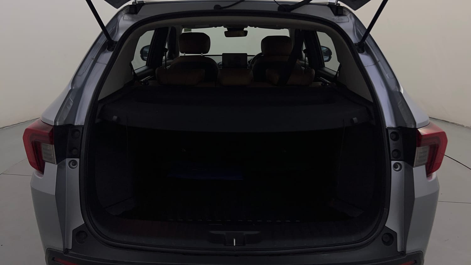Used 2024 Honda Elevate ZX CVT Petrol Automatic interior DICKY INSIDE VIEW