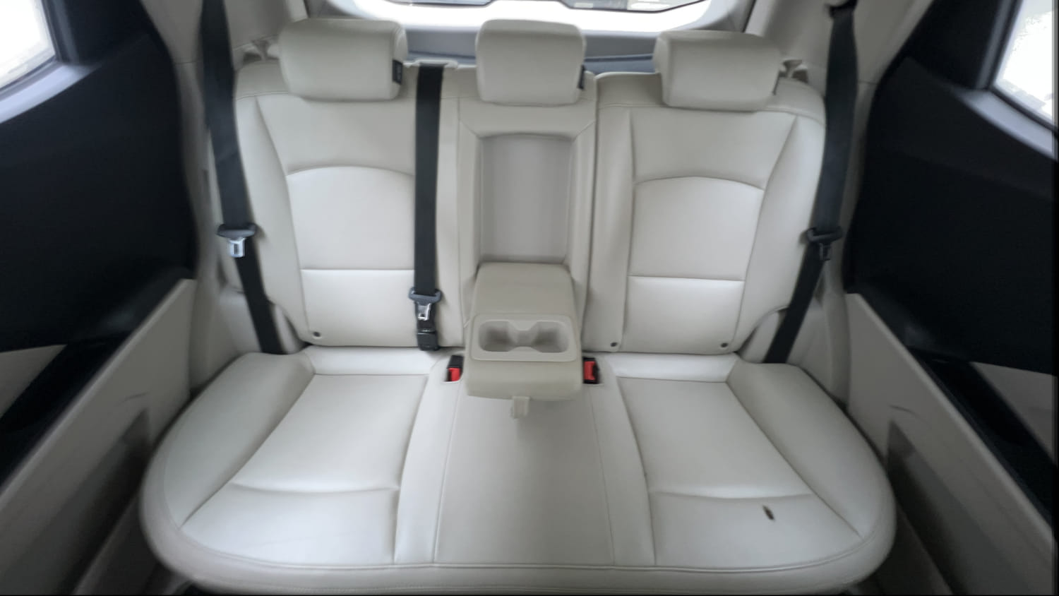 Used 2019 Mahindra XUV 300 1.2 W8 (O) Petrol Manual interior REAR SEAT CONDITION VIEW