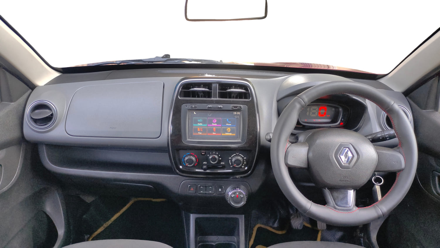 Used 2017 Renault Kwid 1.0 RXT AMT Opt Petrol Automatic interior DASHBOARD VIEW