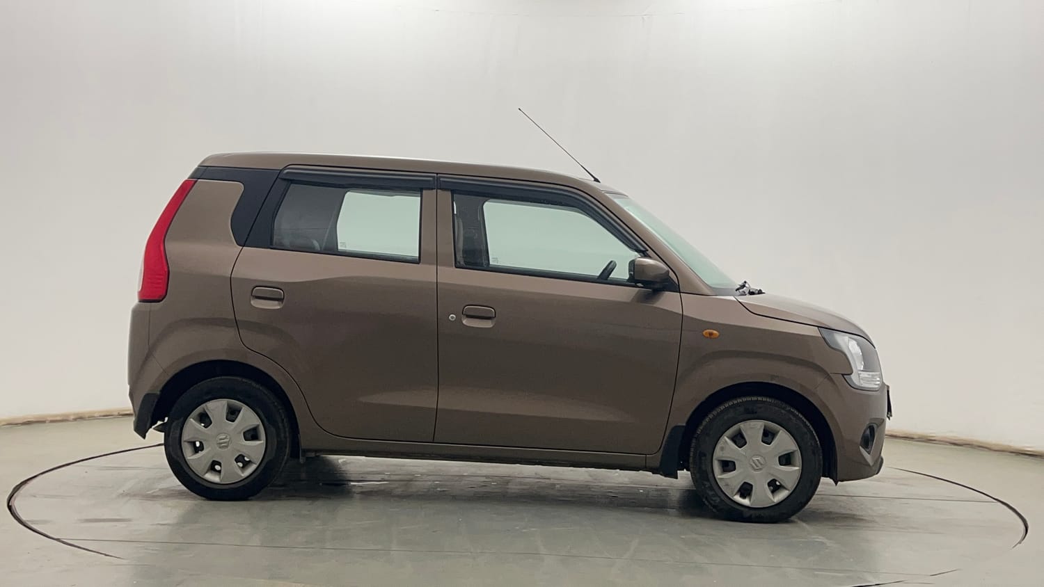 Used 2022 Maruti Suzuki Wagon R VXI 1.0 Petrol Manual exterior RIGHT SIDE VIEW