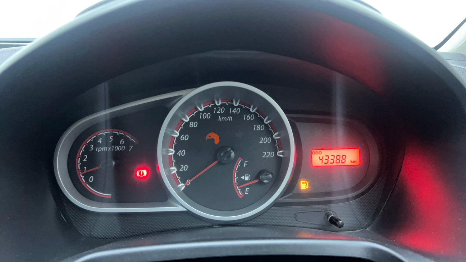 Used 2011 Ford Figo Duratec Petrol Titanium 1.2 Petrol Manual interior CLUSTERMETER VIEW