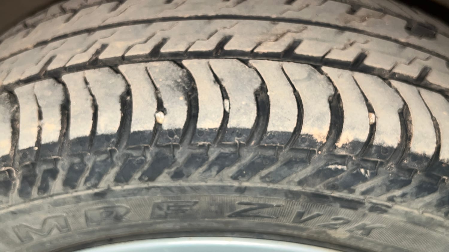 Used 2019 Maruti Suzuki Alto K10 VXI CNG (Outside Fitted) Cng Manual tyres LEFT FRONT TYRE TREAD VIEW