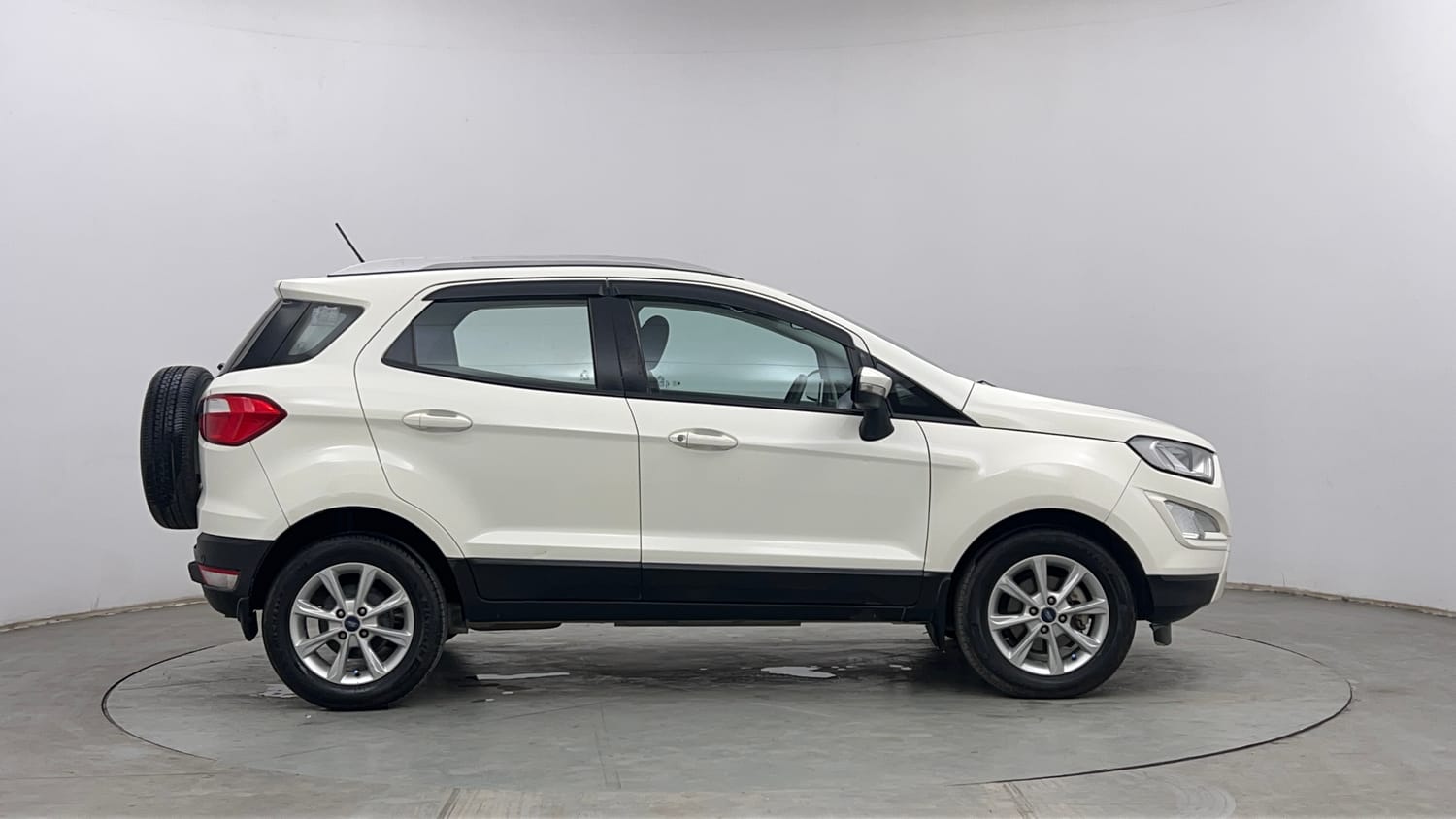 Used 2021 Ford EcoSport Titanium 1.5L Ti-VCT Petrol Manual exterior RIGHT SIDE VIEW