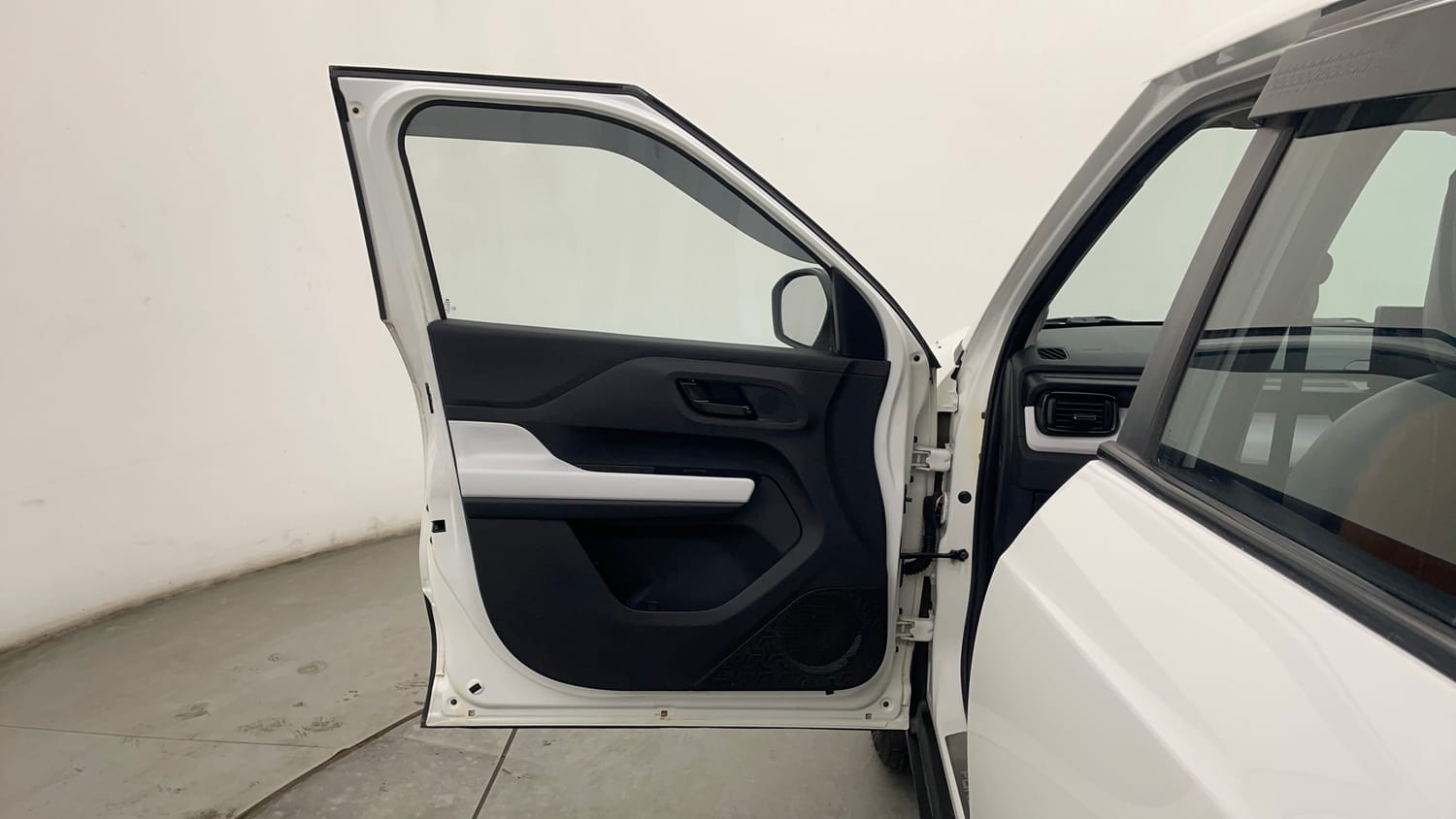 Used 2023 Tata Punch Pure MT Petrol Manual interior LEFT FRONT DOOR OPEN VIEW