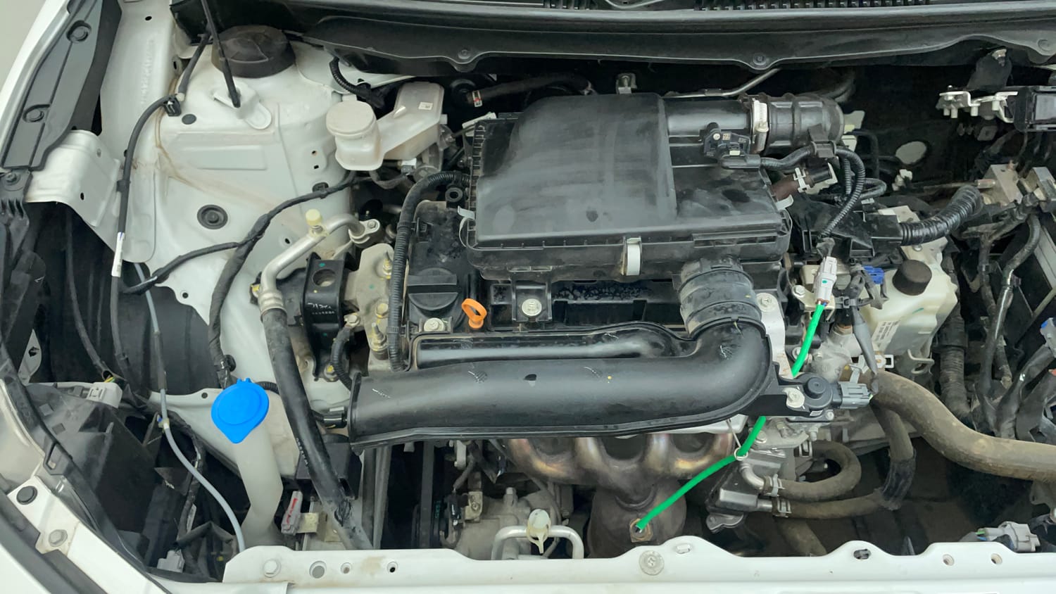 Used 2023 Toyota Glanza V AMT Petrol Automatic engine ENGINE RIGHT SIDE VIEW