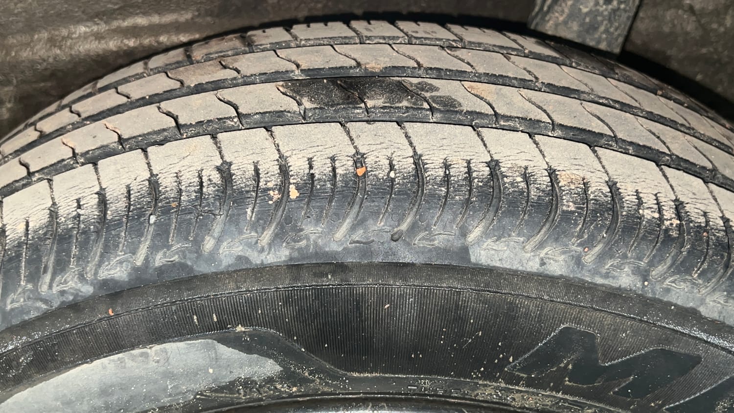Used 2022 Maruti Suzuki Wagon R VXI 1.0 Petrol Manual tyres LEFT REAR TYRE TREAD VIEW