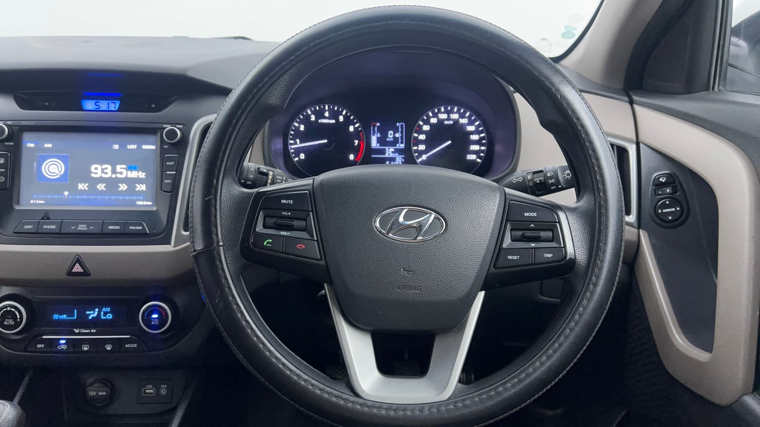 Used 2017 Hyundai Creta 1.6 SX Plus Petrol Petrol Manual interior STEERING VIEW