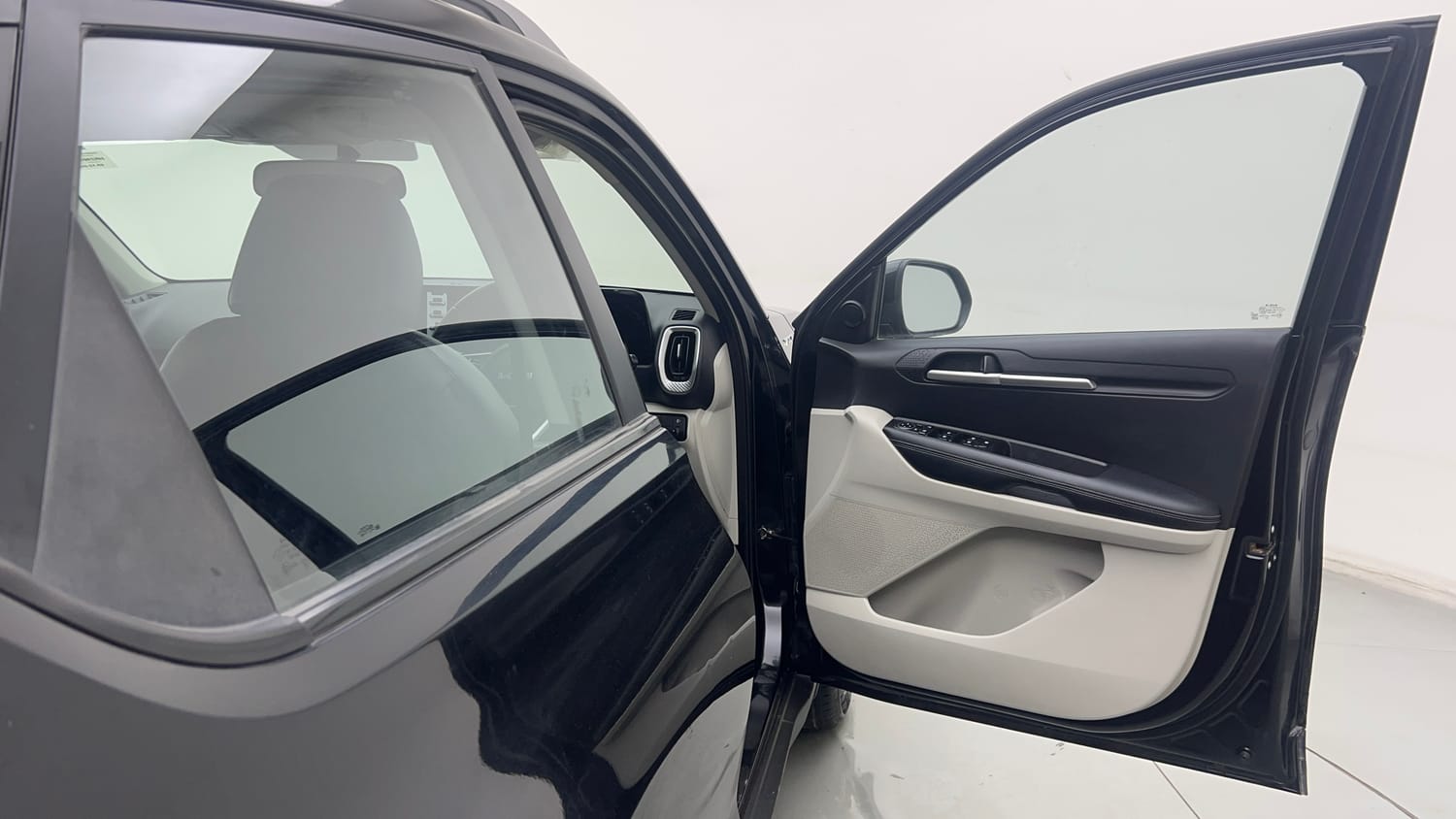 Used 2023 Kia Sonet HTX 1.0 DCT Petrol Automatic interior RIGHT FRONT DOOR OPEN VIEW
