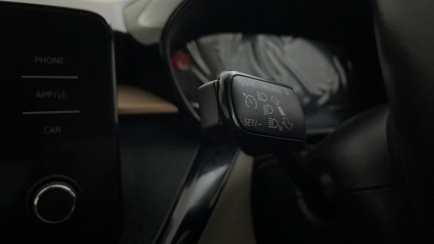 Used 2023 Skoda Slavia Style 1.5L TSI DSG Petrol Automatic top_features Cruise control
