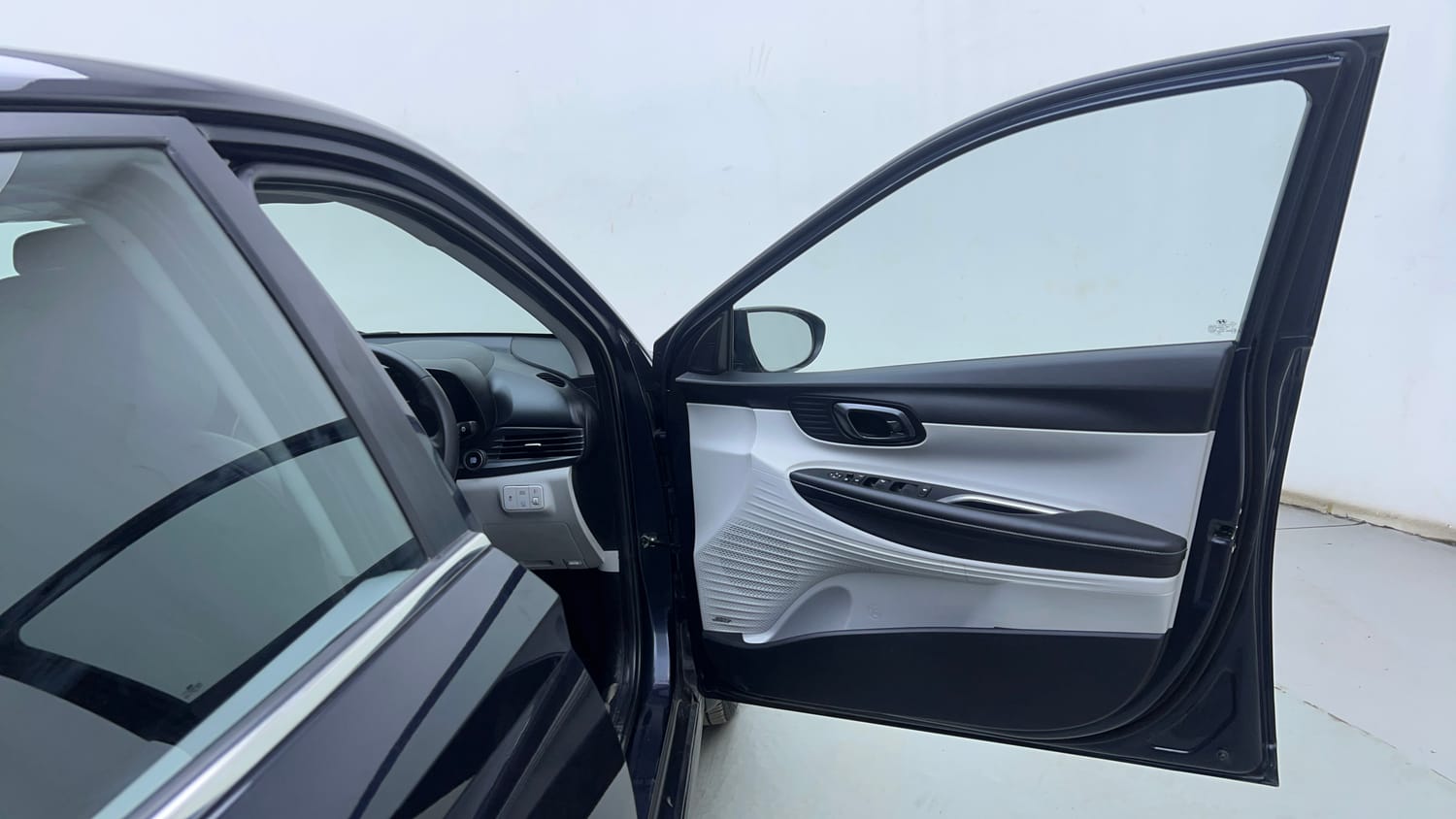 Used 2025 Hyundai New i20 Asta (O) 1.2 IVT Petrol Automatic interior RIGHT FRONT DOOR OPEN VIEW
