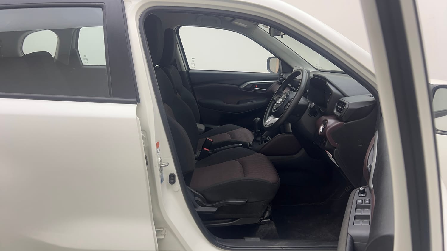 Used 2025 Maruti Suzuki Grand Vitara Delta CNG Cng Manual interior RIGHT SIDE FRONT DOOR CABIN VIEW