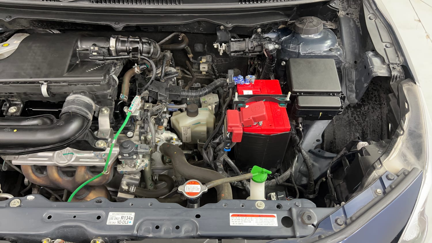 Used 2022 Maruti Suzuki Baleno Alpha AGS Petrol Automatic engine ENGINE LEFT SIDE VIEW