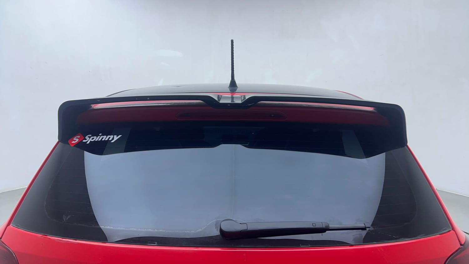 Used 2014 Volkswagen Polo Comfortline 1.2L (P) Petrol Manual exterior BACK WINDSHIELD VIEW